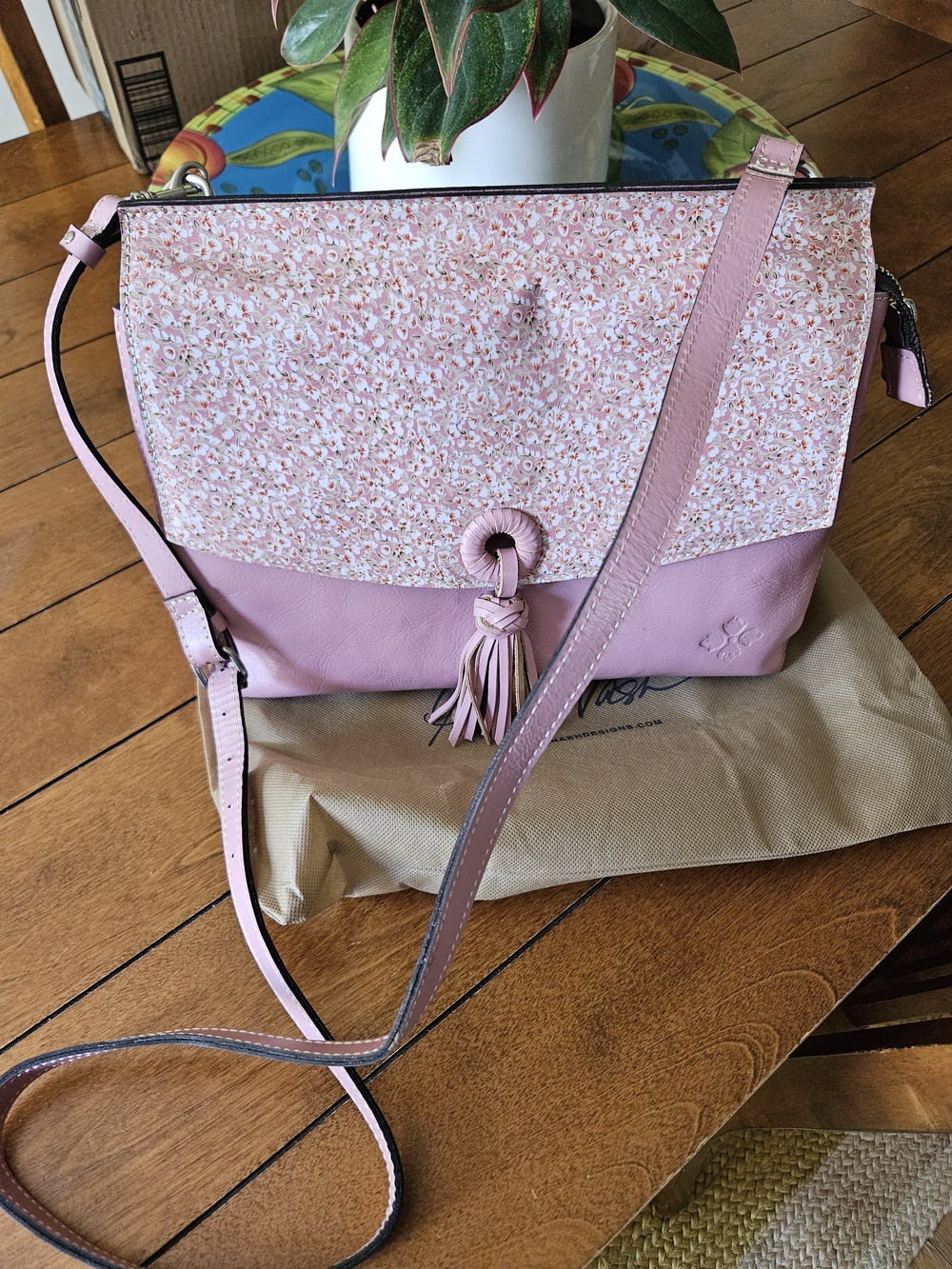 Patricia Nash Mollia Satcgel Boquet Beet Tassel Crossbody Bag